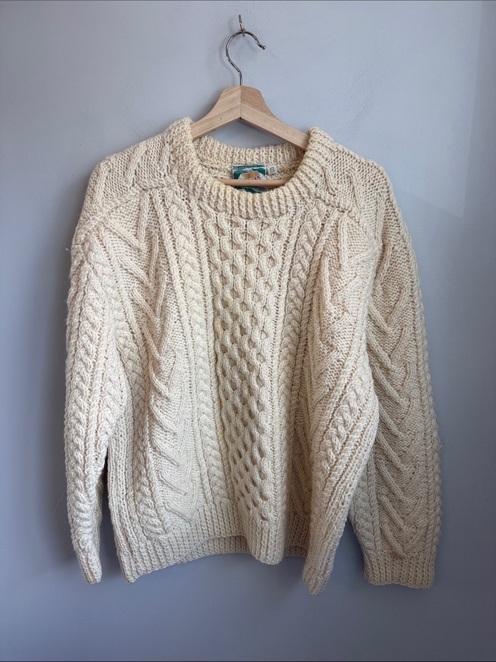 Gaeltarra Pure New Wool Cable Knit Crew Neck Chunky Sweater Fisherman Beige SZ S